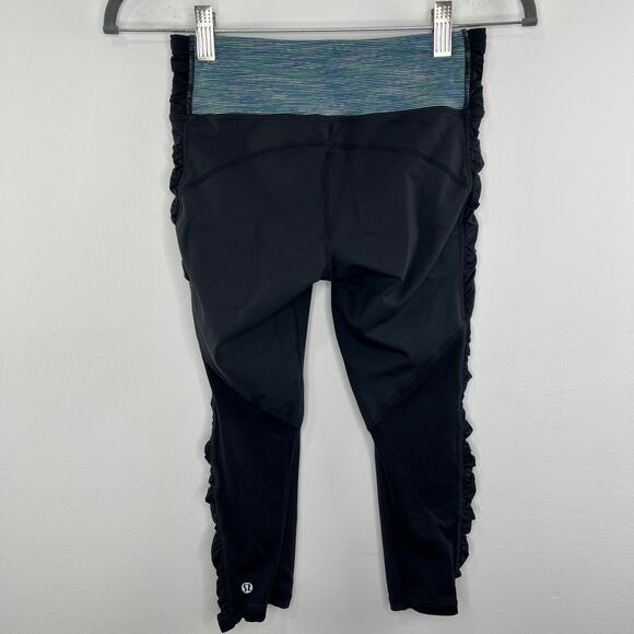 Y2K Lululemon Black Green Waist Ruched Capri Cropped Athletic Leggings Size 4 - Picture 5 of 6
